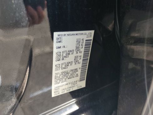 Certified 2021 Nissan Titan Platinum Reserve image 25