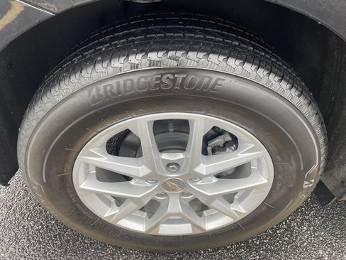 Used 2023 Chevrolet Equinox LT w/ Driver Convenience Package image 35