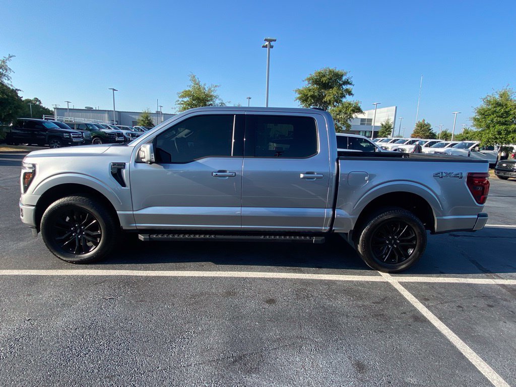 Used 2025 Ford F150 Lariat w/ Equipment Group 501A Mid AWD/4WD image 4