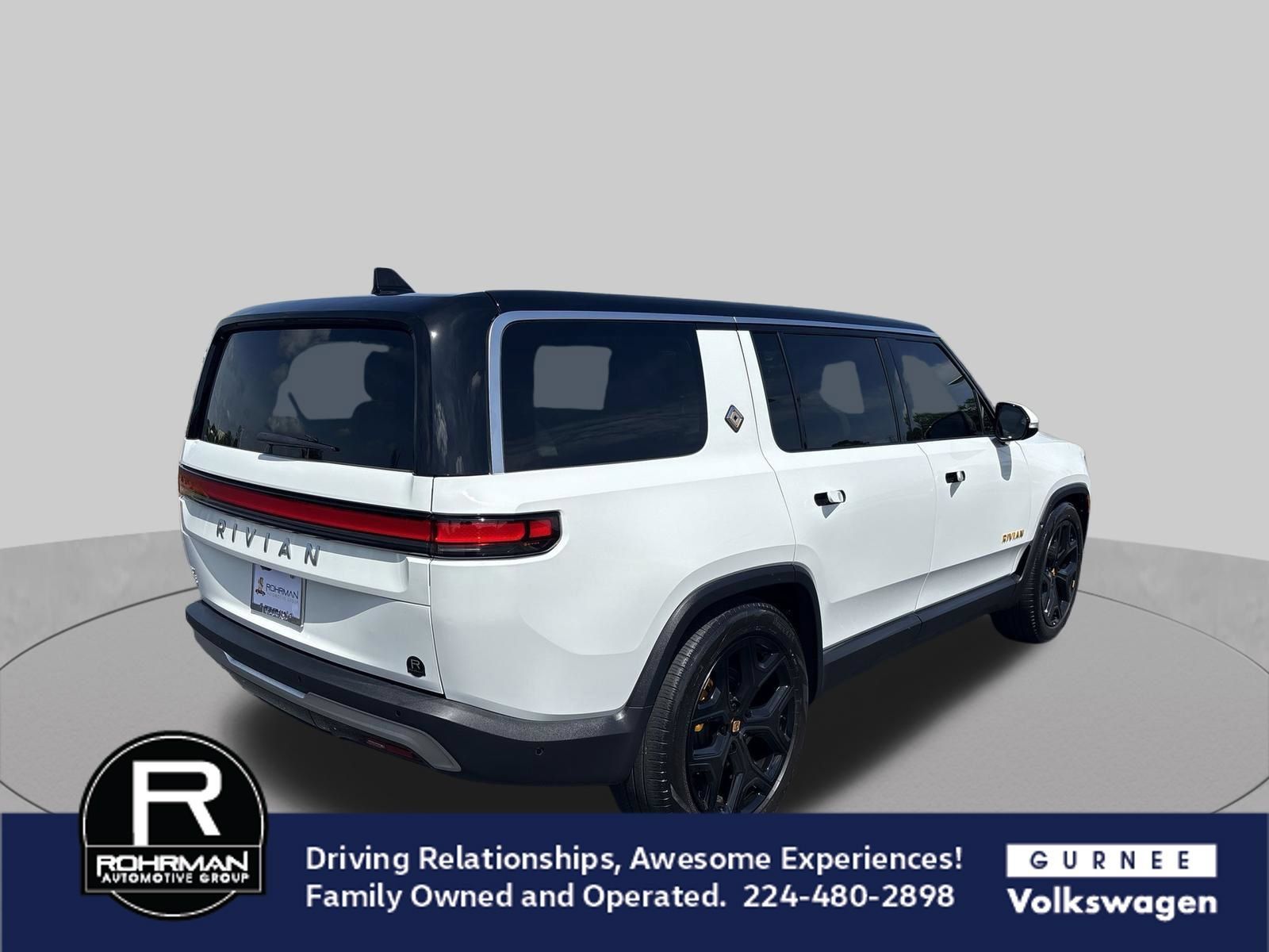 Used 2023 Rivian R1S Adventure Quad AWD/4WD image 9