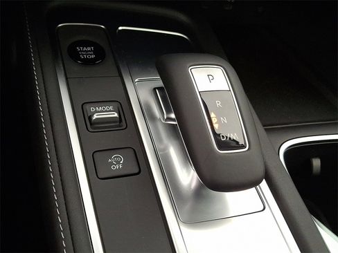 New 2026 INFINITI QX60 Luxe image 15