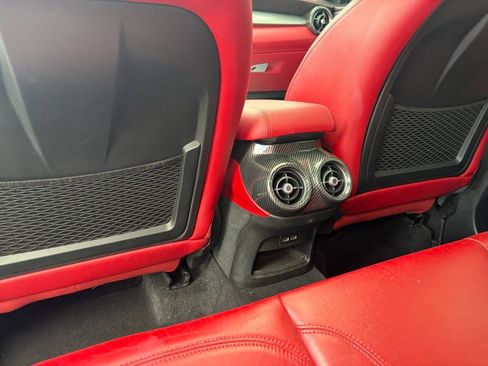 Used 2019 Alfa Romeo Stelvio Ti Sport w/ Quick Order Package 22S Sport AWD/4WD image 16