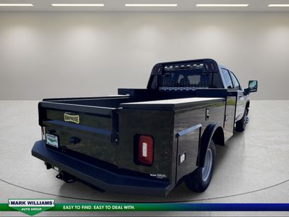 New 2026 Chevrolet Silverado 3500 W/T w/ WT Convenience Package