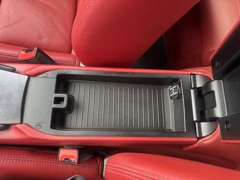 Used 2016 Porsche 911 Turbo image 33