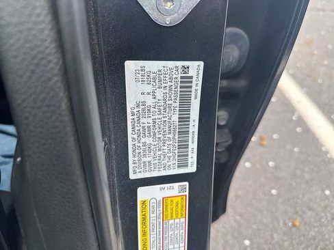 Used 2023 Honda Civic LX image 9