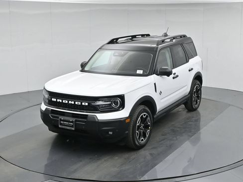 New 2026 Ford Bronco Sport Outer Banks AWD/4WD image 41