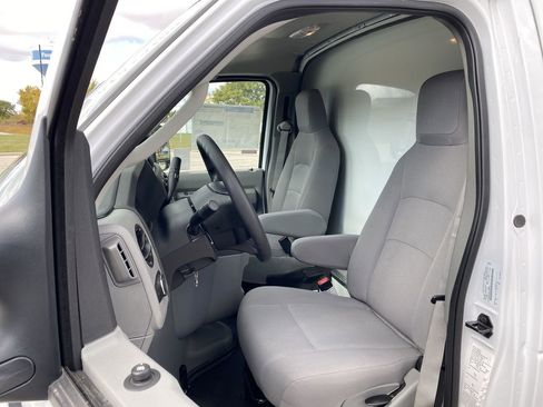 New 2025 Ford E-350 and Econoline 350 Super Duty w/ Power Equipment Group image 28