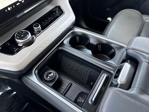 Certified 2025 Ford Expedition Active RWD image 26
