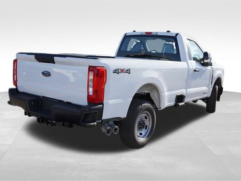 New 2026 Ford F250 XL image 3