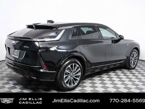 Certified 2024 Cadillac Lyriq Sport image 29