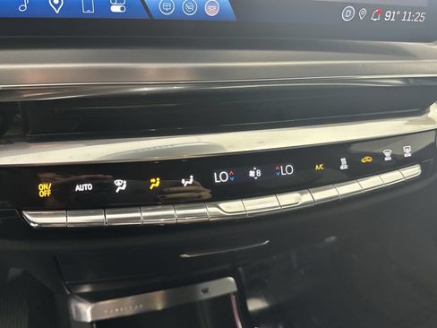 Used 2024 Cadillac Lyriq Sport RWD image 19