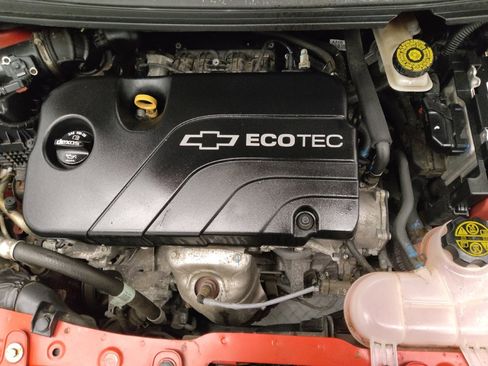 Used 2017 Chevrolet Spark LT image 30