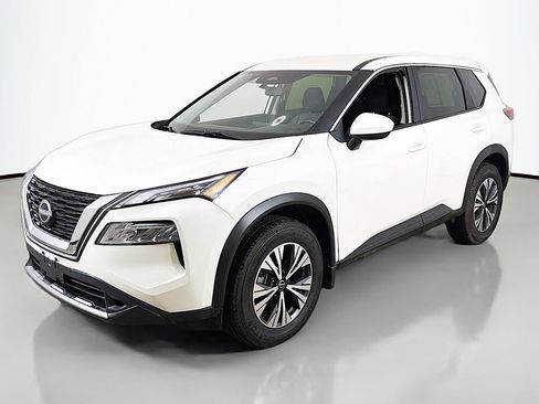 Used 2023 Nissan Rogue SV FWD image 6