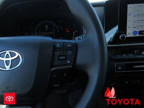 Certified 2025 Toyota Camry LE FWD image 33