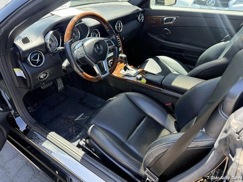 Used 2012 Mercedes-Benz SLK 350 image 10