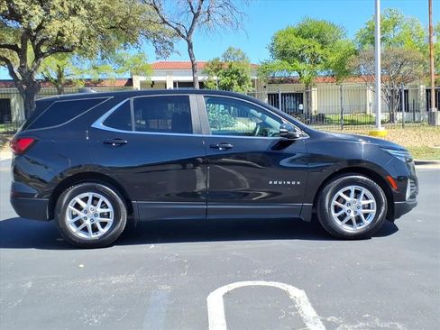 Used 2022 Chevrolet Equinox LT image 6