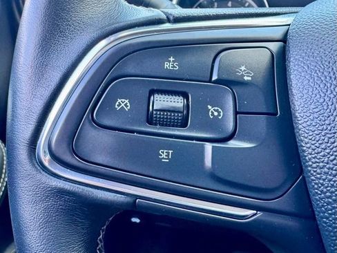 Used 2023 Buick Encore GX Select w/ Sport Touring Package AWD/4WD image 17