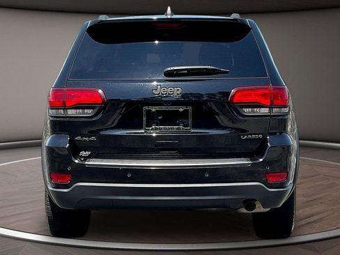 Used 2021 Jeep Grand Cherokee Laredo AWD/4WD image 6
