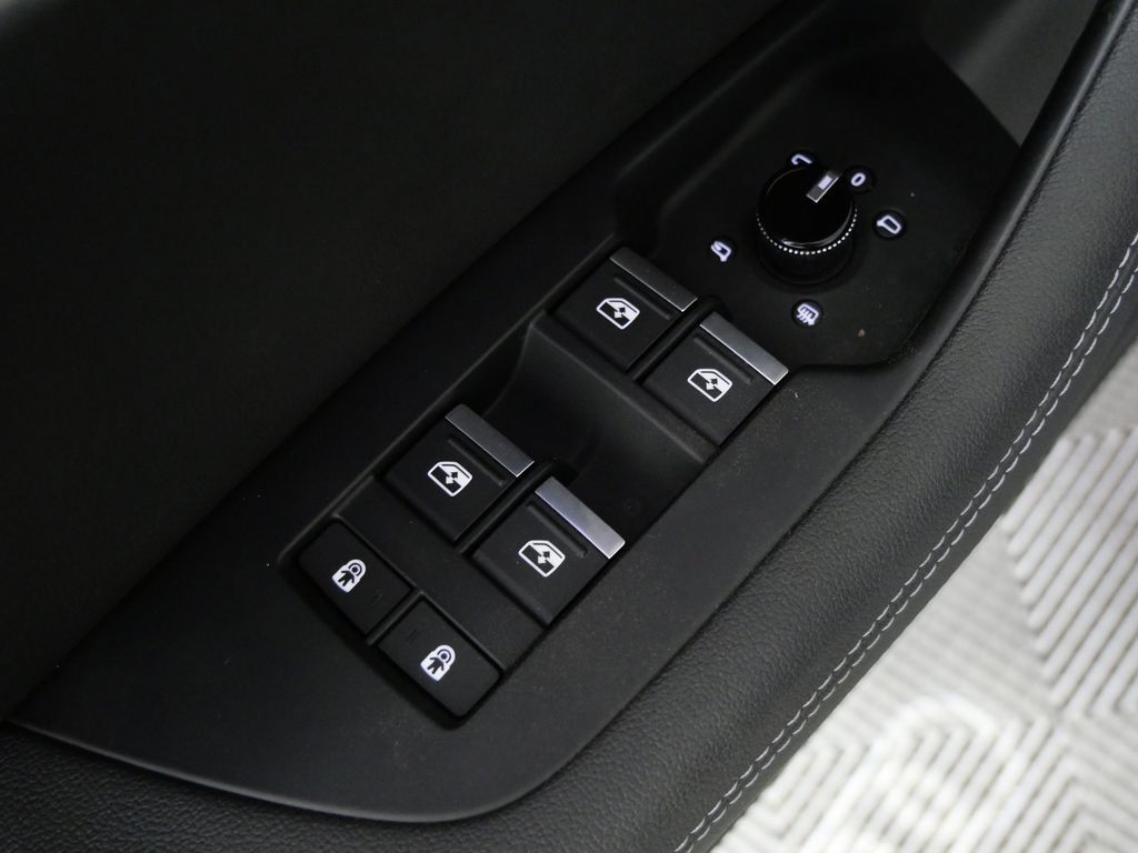 Used 2023 Audi A6 Premium Plus w/ Premium Plus Package AWD/4WD image 14