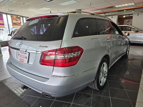 Used 2011 Mercedes-Benz E 350 4MATIC Wagon image 5