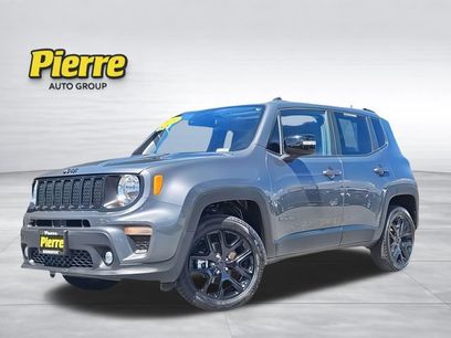 Used 2023 Jeep Renegade Altitude w/ Sun/Sound Group
