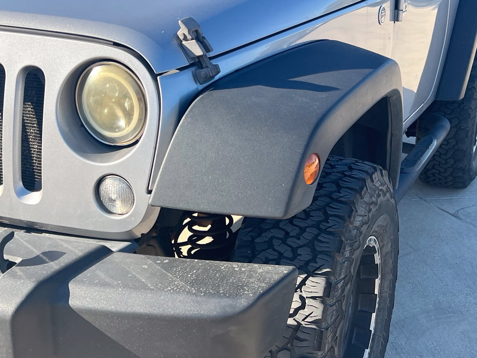 Used 2015 Jeep Wrangler Sport AWD/4WD image 14
