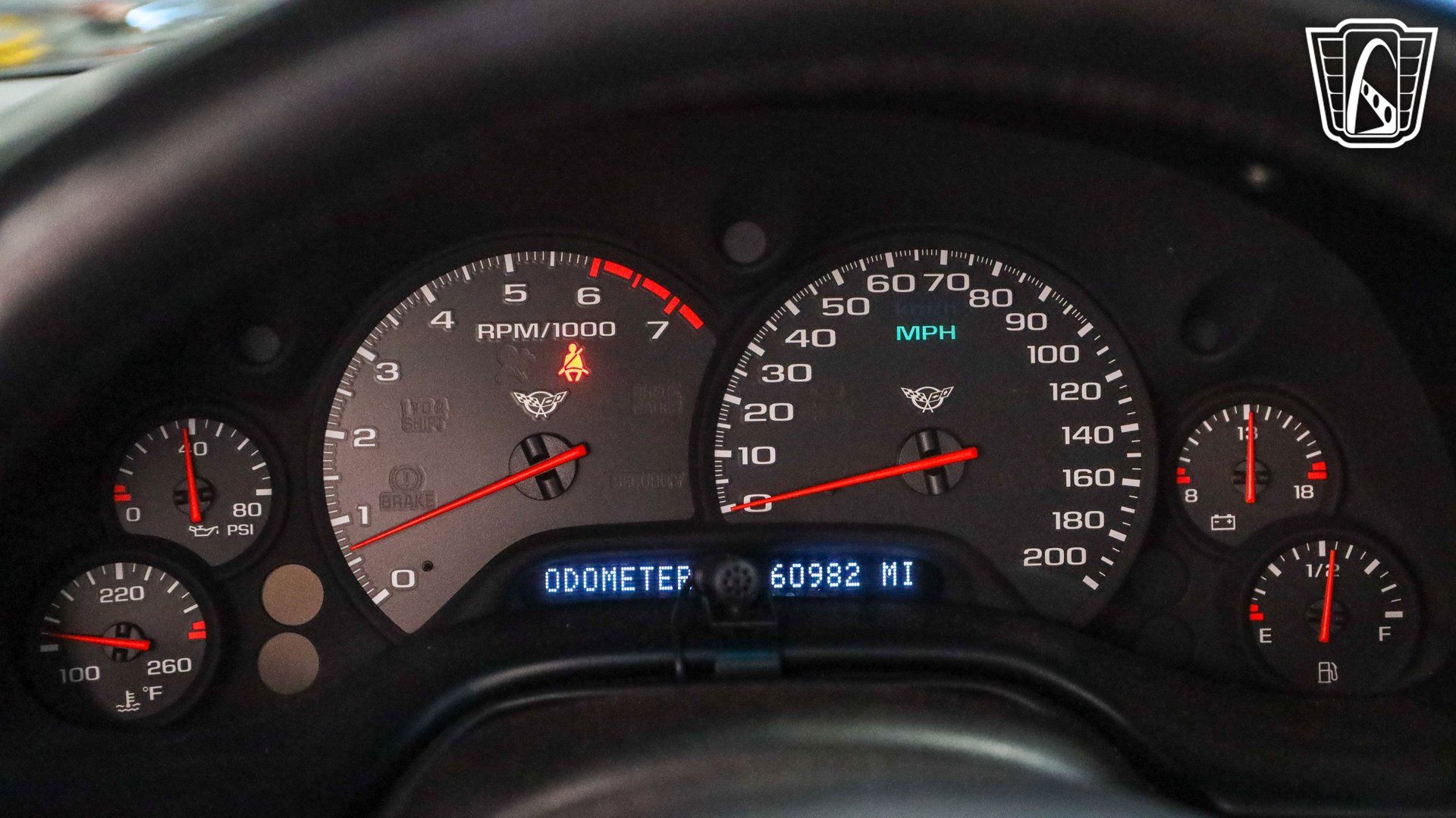 Used 1999 Chevrolet Corvette Coupe w/ Roof Pkg RWD image 14