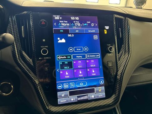 Used 2022 Subaru Outback Premium image 23