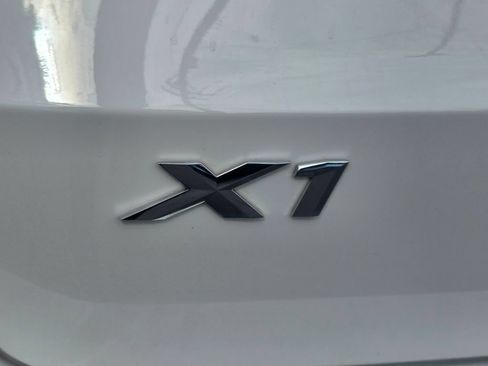 Used 2023 BMW X1 xDrive28i w/ Convenience Package AWD/4WD image 10