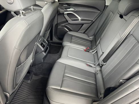 New 2025 Audi Q5 Premium Plus image 15