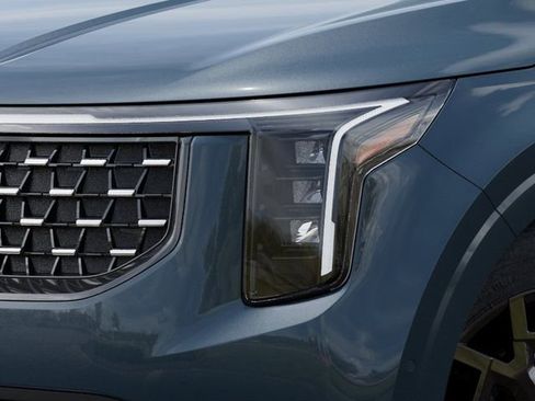 New 2026 Kia Carnival SX FWD image 10