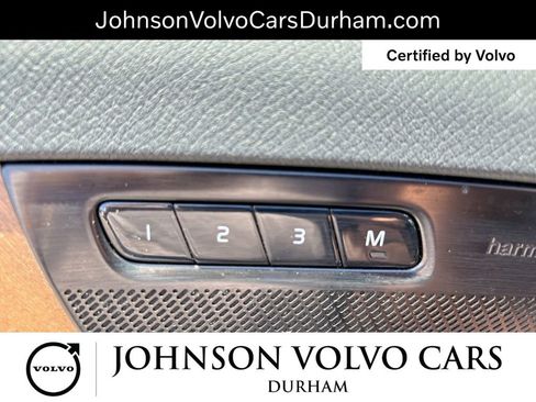 Certified 2024 Volvo XC90 T8 Plus w/ Protection Package Premier AWD/4WD image 16