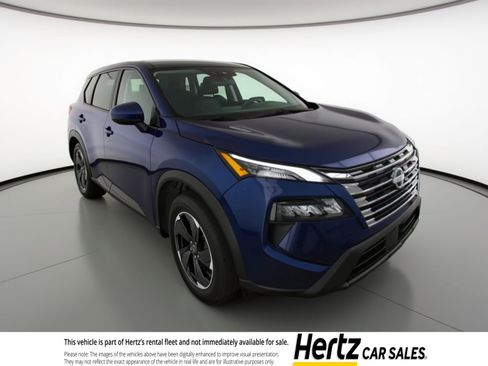 Used 2025 Nissan Rogue SV image 1