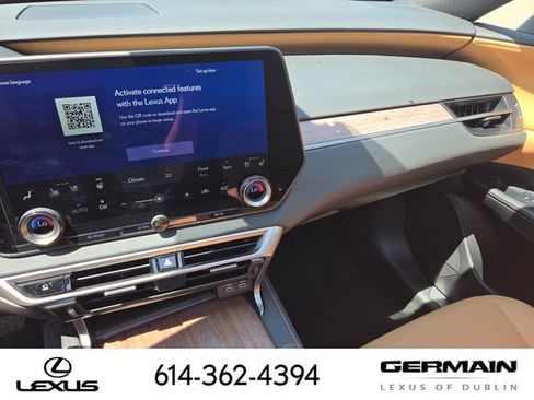 Certified 2025 Lexus RX 350 Premium w/ Convenience Package AWD/4WD image 35