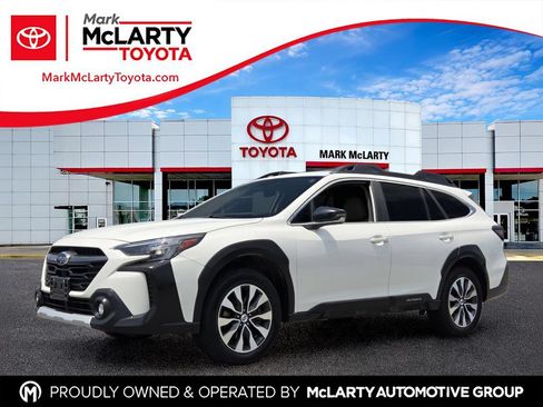 Used 2023 Subaru Outback Limited AWD/4WD image 1