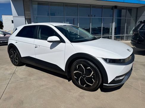 Used 2024 Hyundai Ioniq 5 SE AWD/4WD image 7