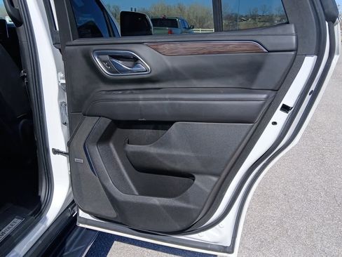 Used 2021 Chevrolet Tahoe LT w/ LT Signature Package image 59