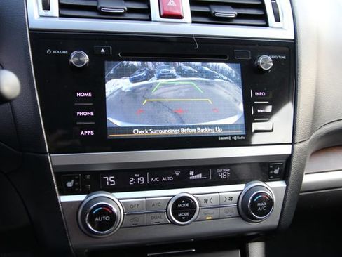 Used 2016 Subaru Outback 2.5i Limited image 22