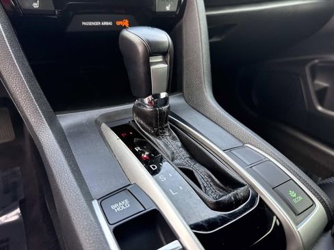 Used 2019 Honda Civic EX image 26