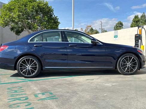 Used 2020 Mercedes-Benz C 300 Sedan image 6