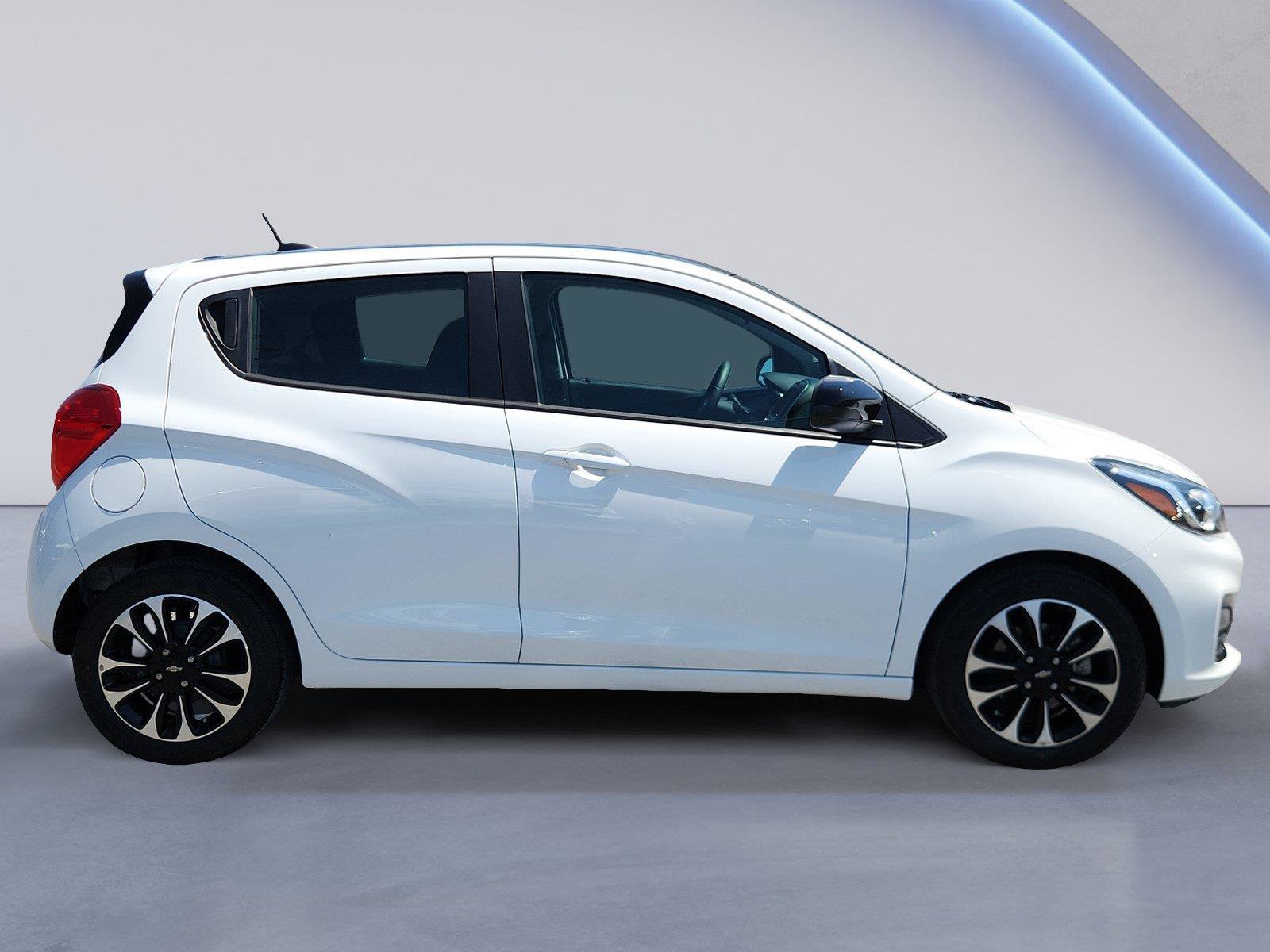 Used 2022 Chevrolet Spark LT w/ Spark Special Edition FWD image 2