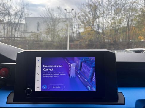 Used 2025 Toyota Tacoma TRD Off-Road image 22