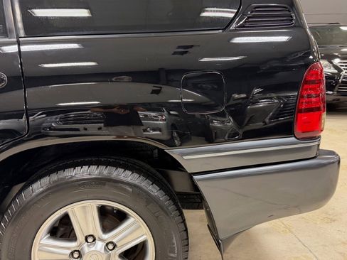 Used 2006 Lexus LX 470 4WD image 12