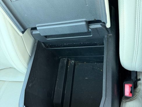 Used 2018 Ford Expedition Platinum image 67