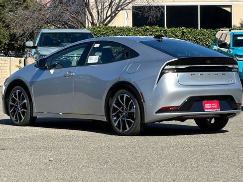 New 2026 Toyota Prius Plug-In Hybrid FWD image 7