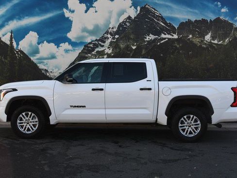 Used 2023 Toyota Tundra SR5 image 7
