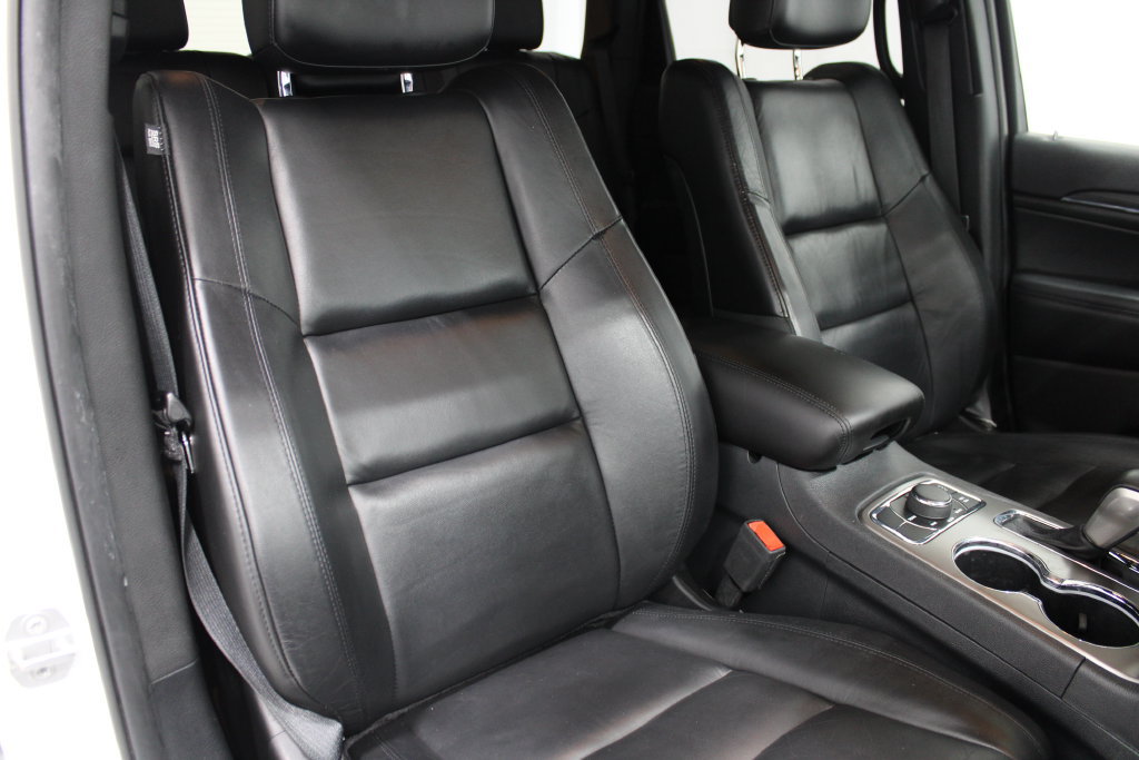 Used 2019 Jeep Grand Cherokee Limited AWD/4WD image 27