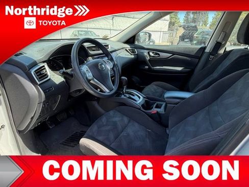 Used 2015 Nissan Rogue S FWD image 5