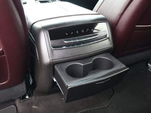 Used 2023 Cadillac Escalade Sport Platinum w/ LPO, ONYX Package AWD/4WD image 19