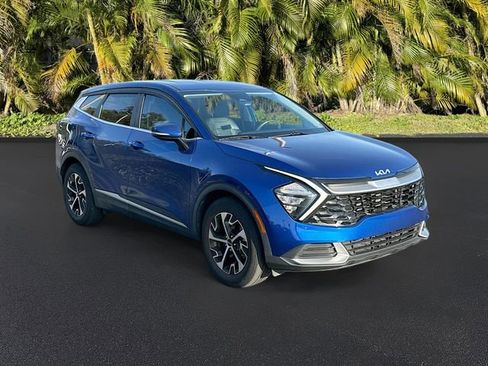 Used 2023 Kia Sportage EX FWD image 4